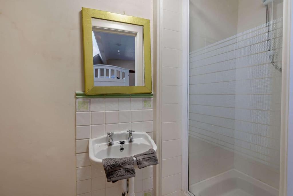 Dizzy Heights Swanage Sleeps 10 With Amazing Views Villa Exterior photo