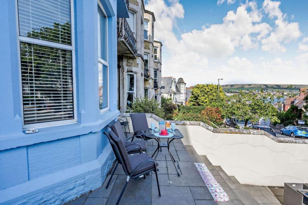 Dizzy Heights Swanage Sleeps 10 With Amazing Views Villa Exterior photo