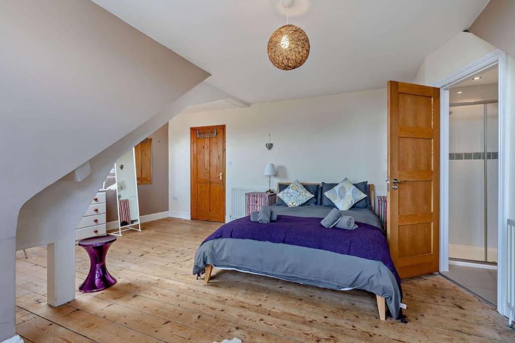 Dizzy Heights Swanage Sleeps 10 With Amazing Views Villa Exterior photo